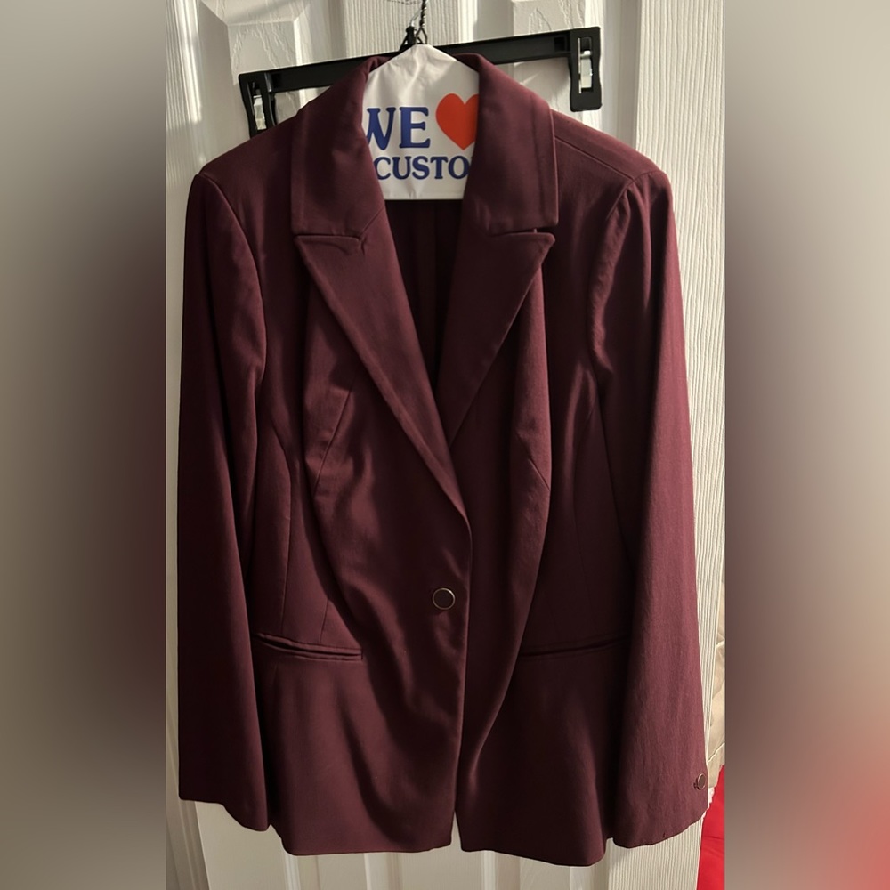 LANE BRYANT The Bryant Blazer in Burgundy size 14